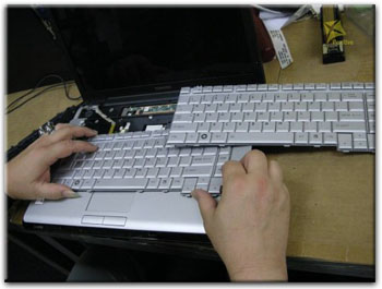Ремонт клавиатуры ноутбука в Челябинске