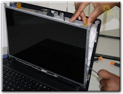 Замена экрана ноутбука Emachines в Челябинске